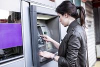 Pengertian ATM: Fungsi, Jenis, hingga Cara Menggunakannya dengan Aman